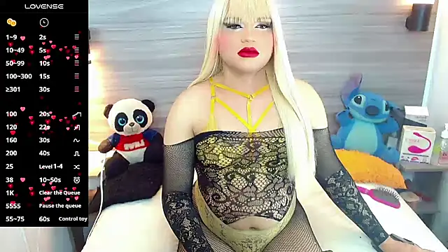 Snapshot of natashaislerxxx chatting on November 8, 5:18 am natashaislerxxx online show from November 8, 5:18 am