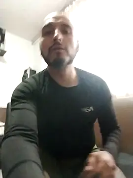 Snapshot of KenllyH chatting on September 17, 10:11 pm KenllyH online show from September 17, 10:11 pm