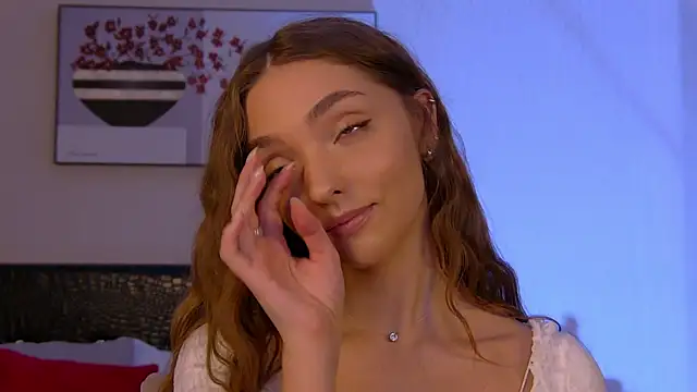 VirginieCruz online show from March 4, 7:43 pm