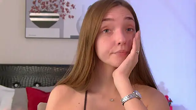 VirginieCruz online show from March 22, 5:39 am