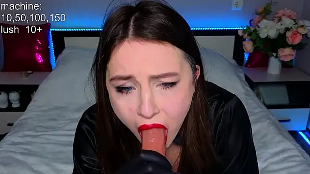 Snapshot of ahegaofacefuk chatting on February 5, 4:25 pm ahegaofacefuk online show from February 5, 4:25 pm