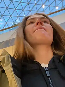 ValenciaShock online show from December 14, 5:18 am