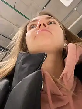 ValenciaShock online show from January 10, 8:18 am