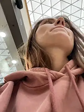 ValenciaShock online show from January 17, 8:13 am