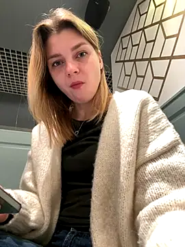 ValenciaShock online show from November 16, 6:41 am