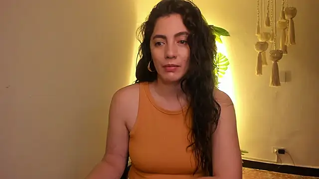 Snapshot of Mala_Bad chatting on January 19, 1:44 pm Mala Bad online show from January 19, 1:44 pm