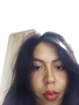 Snapshot of leah_passion chatting on November 6, 11:37 pm leah passion online show from November 6, 11:37 pm