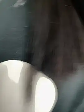 Snapshot of Lucia-Candy chatting on July 5, 4:19 am Lucia-Candy online show from July 5, 4:19 am