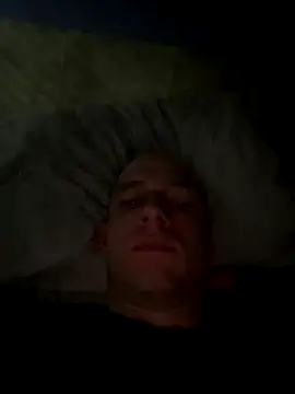 Snapshot of Technozzx chatting on December 15, 10:03 pm Technozzx online show from December 15, 10:03 pm