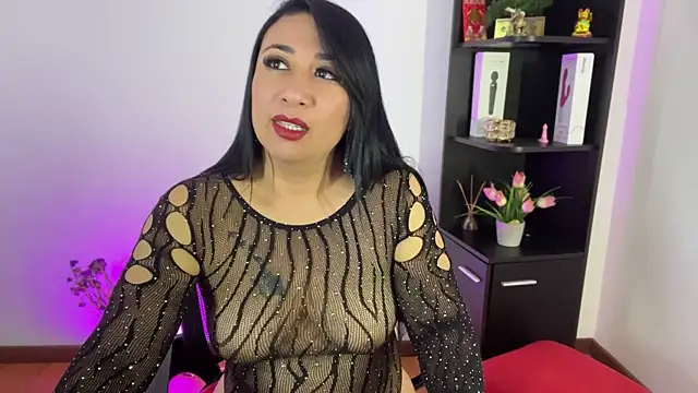 Karina Yang online show from July 21, 8:33 pm