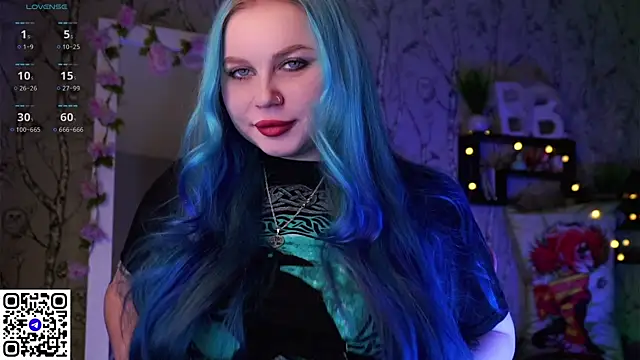 Snapshot of Moon_Valkyrie chatting on February 23, 11:04 pm Moon Valkyrie online show from February 23, 11:04 pm