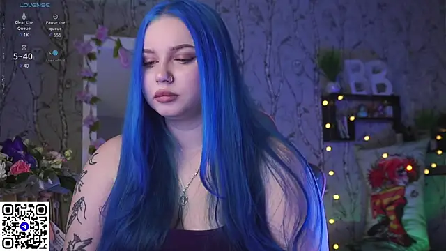 Snapshot of Moon_Valkyrie chatting on March 11, 10:18 am Moon Valkyrie online show from March 11, 10:18 am