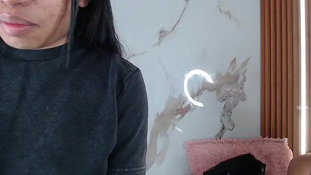 Snapshot of mary_live chatting on November 16, 12:44 pm mary live online show from November 16, 12:44 pm