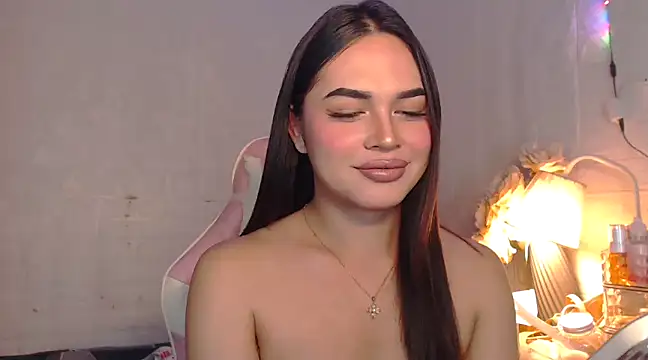 Snapshot of Ashely_Lewis chatting on February 7, 3:08 pm Ashely Lewis online show from February 7, 3:08 pm