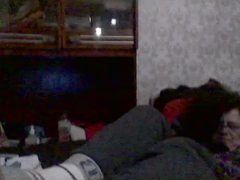 GypsiQueen2 online show from March 5, 5:40 am