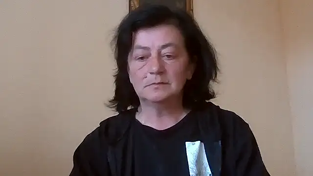 GypsiQueen2 online show from April 29, 4:22 pm