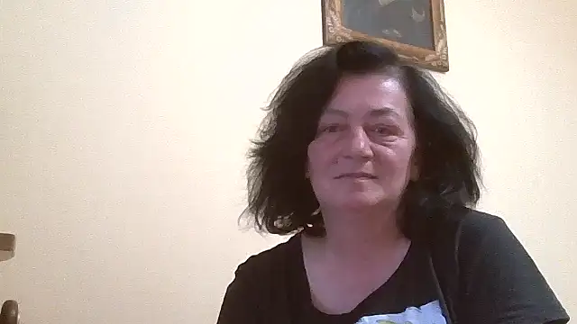 GypsiQueen2 online show from May 2, 5:40 pm