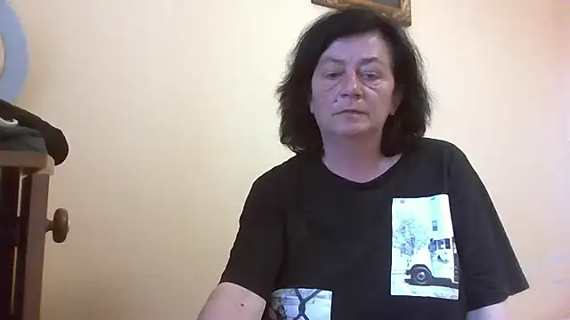 GypsiQueen2 online show from May 5, 5:21 pm