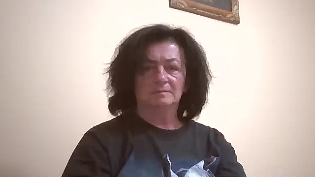 GypsiQueen2 online show from May 6, 7:19 pm