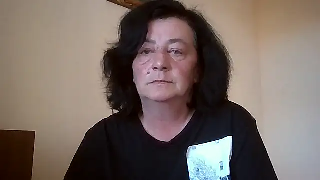 GypsiQueen2 online show from May 13, 4:04 pm