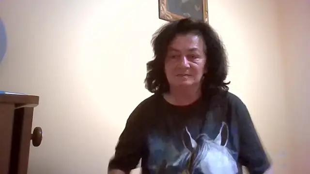 GypsiQueen2 online show from May 20, 6:36 pm