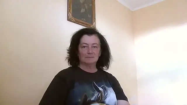 GypsiQueen2 online show from May 24, 12:43 pm