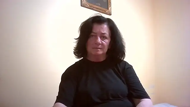 GypsiQueen2 online show from May 26, 6:26 pm
