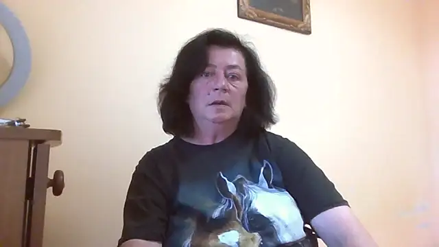 GypsiQueen2 online show from June 1, 4:52 pm