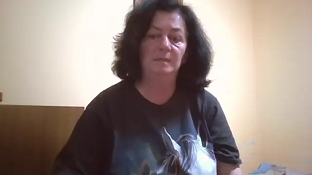 GypsiQueen2 online show from June 7, 6:44 pm