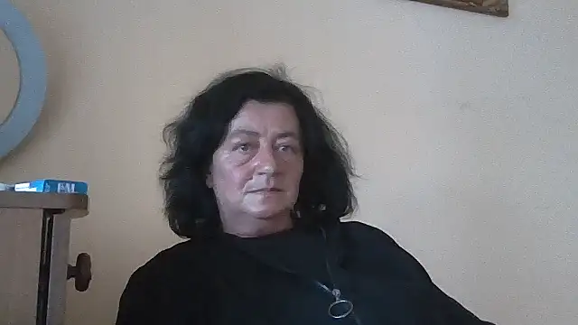 GypsiQueen2 online show from June 13, 5:22 pm