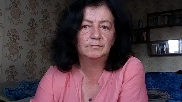 GypsiQueen2 online show from July 28, 4:50 pm