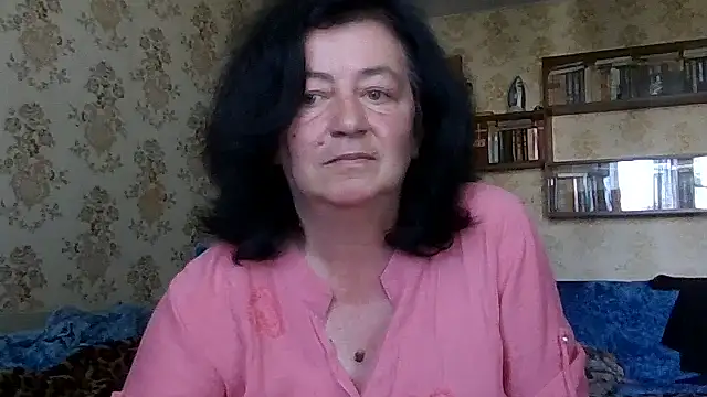 GypsiQueen2 online show from July 29, 9:07 am