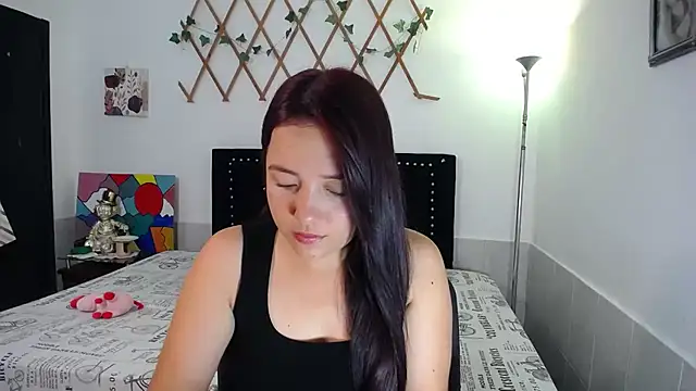 naughty girl 4u online show from June 23, 7:50 am