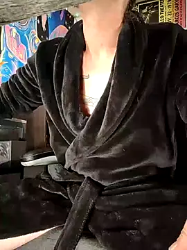 XxBobbyDigitalxX online show from August 5, 11:39 pm