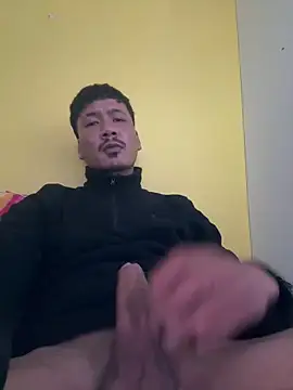 Snapshot of juniiorre chatting on January 6, 1:26 pm juniiorre online show from January 6, 1:26 pm