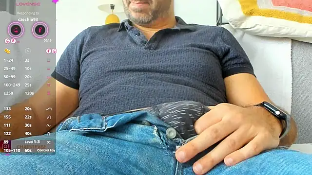 Snapshot of _MrPrecum_ chatting on February 28, 10:20 am  MrPrecum  online show from February 28, 10:20 am