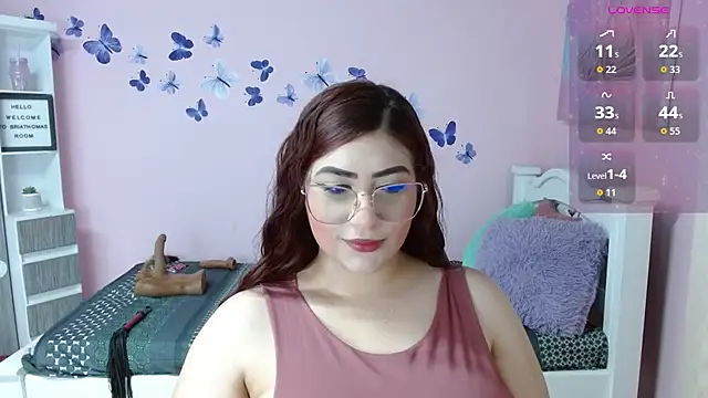 Snapshot of BRIATHOMAS chatting on July 30, 12:42 am BRIATHOMAS online show from July 30, 12:42 am