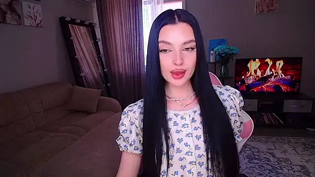   Malika   online show from May 4, 10:44 am