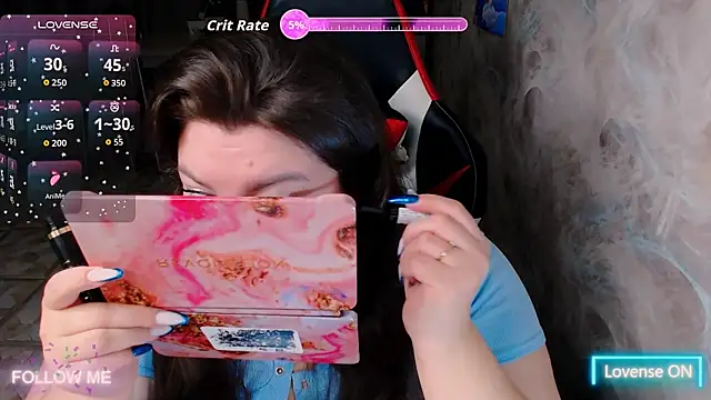 Snapshot of alexa_sweetyy chatting on December 4, 5:06 am alexa sweetyy online show from December 4, 5:06 am