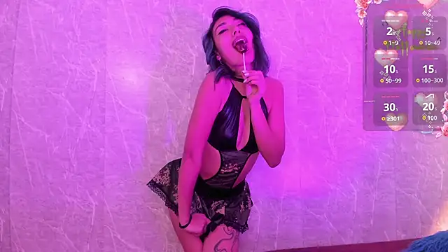 Snapshot of Scarlet_wd18 chatting on October 16, 8:10 pm Scarlet wd18 online show from October 16, 8:10 pm