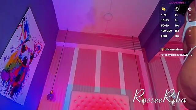 Snapshot of rihanna_rose chatting on December 29, 11:29 am rihanna rose online show from December 29, 11:29 am