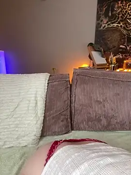 hades4ness online show from April 25, 1:03 pm