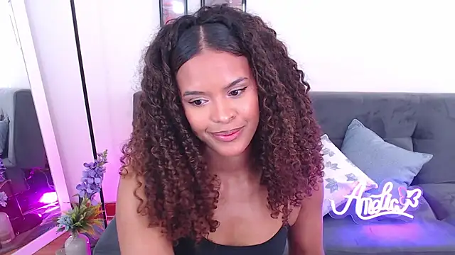 Amelia bss online show from February 3, 2:13 pm