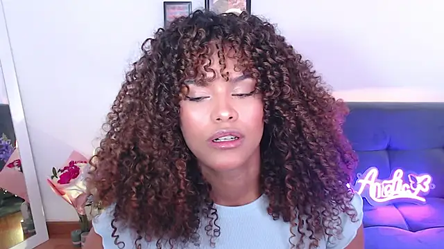 Amelia bss online show from February 17, 1:53 pm