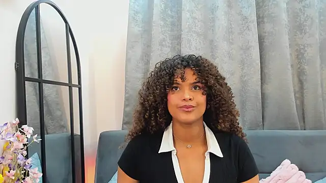 Snapshot of Amelia_bss chatting on July 29, 1:53 pm Amelia bss online show from July 29, 1:53 pm