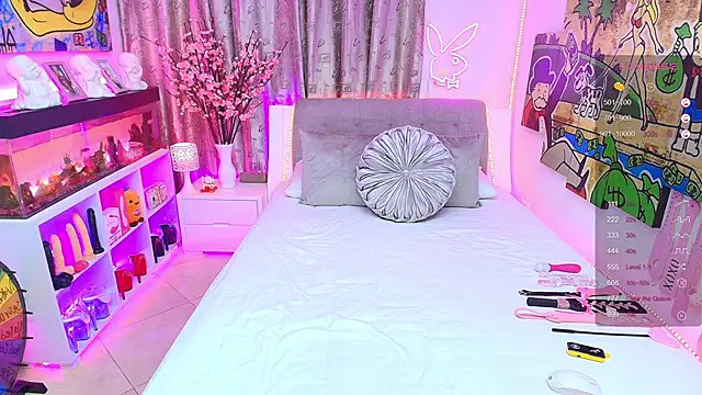 tattooBabyxxx online show from December 2, 9:10 pm