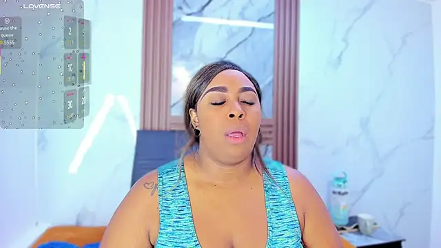 Snapshot of HannyMansonh chatting on October 29, 3:42 am HannyMansonh online show from October 29, 3:42 am