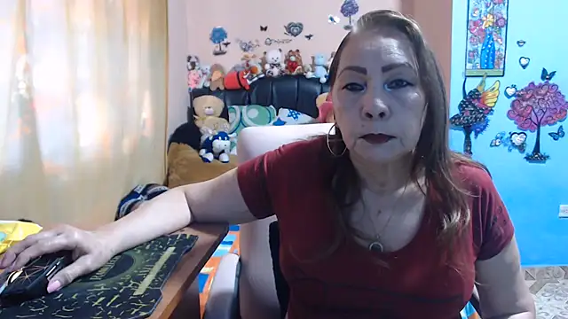 milfeddy  online show from June 18, 6:56 pm