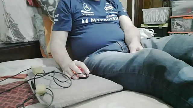 messi syssy online show from May 21, 9:00 pm