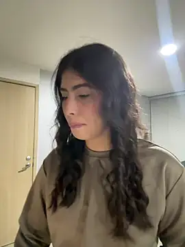 Gaby zahir  online show from December 23, 9:59 am